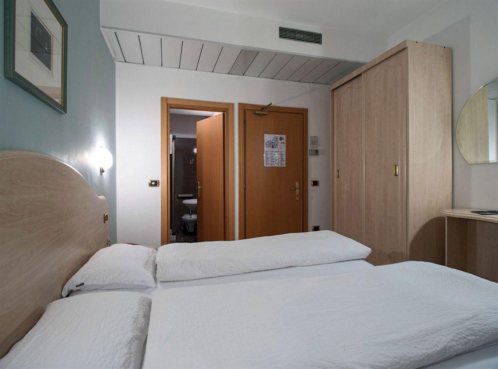 Rudy Hotel
